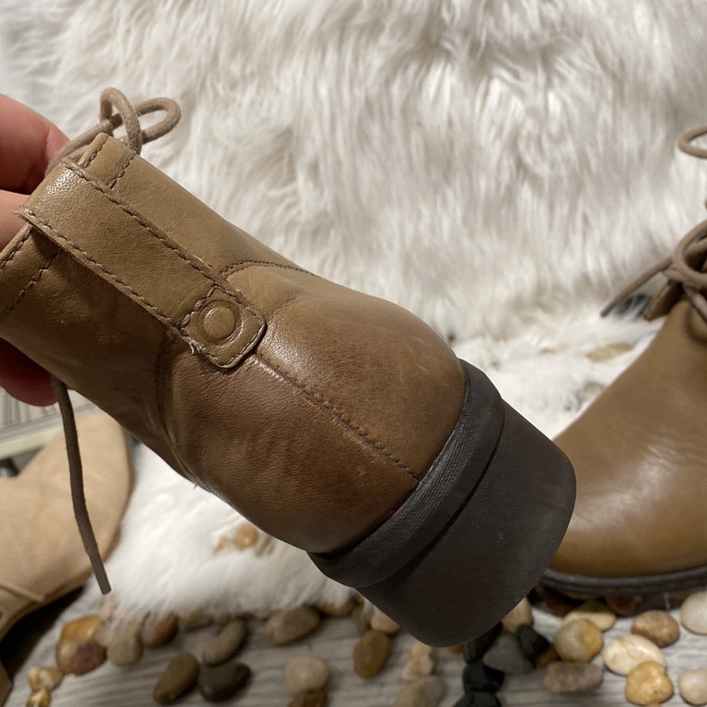 Women’s Tan Lace-Up Ankle Boots - Picture 4 of 8